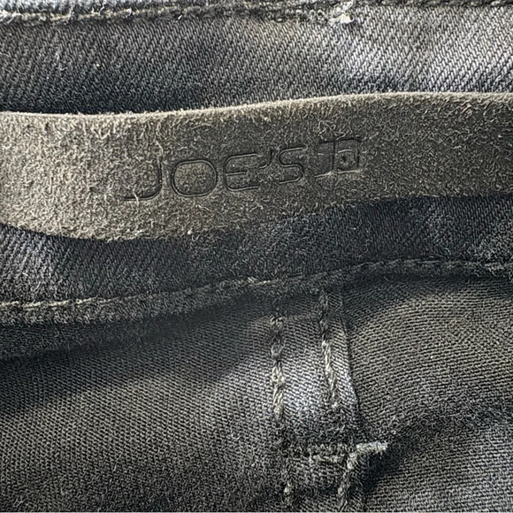 Joe's Jeans The Callie Black Coated Cropped Boot. - Picture 3 of 15